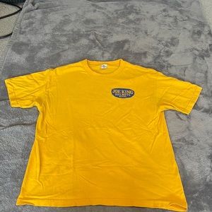 Men’s Joe King Helmets teeshirt - yellow